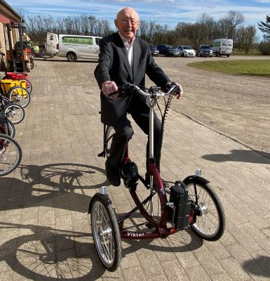 Jens ist 101 Jahre alt und immer noch aktiv!